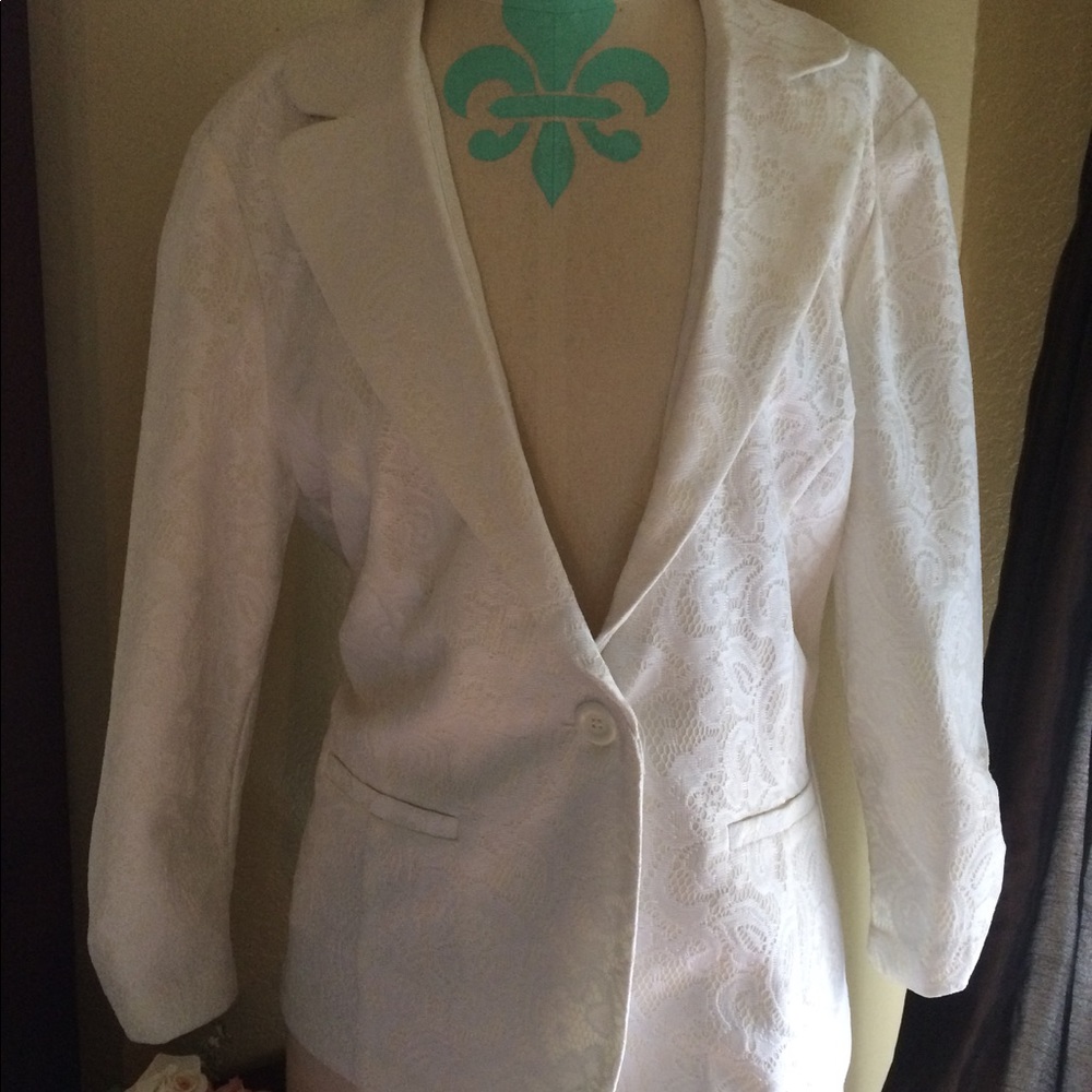 Cato Lace jacket